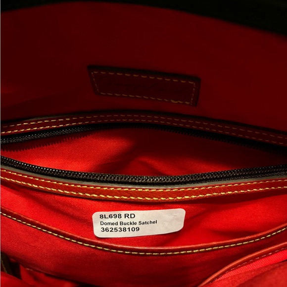 Dooney and Bourke Florentine Domed Buckle Satchel very gorgeous bag! - Picture 4 of 9